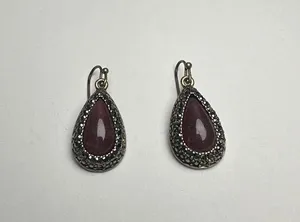 Lia Sophia Plum Red Teardrop Rhinestone Dangle Pierced Earrings Bronze Tone thumbnail 12