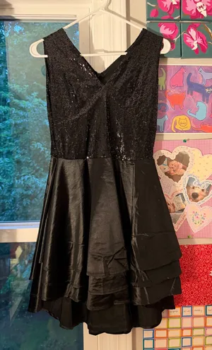 Black sequin and satin semi formal dress 🖤 thumbnail 1