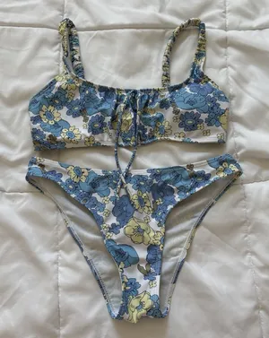 Womens Bikini Set Top Small Bottoms Cheeky Floral Blue Beach‎ Summer Tropical thumbnail 1