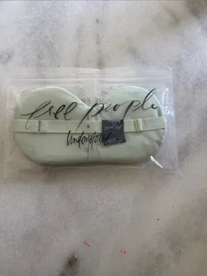 Free People cooling eye mask thumbnail 2