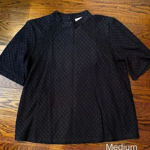 ANN TAYLOR LOFT Women’s Black Lace Half Sleeve Blouse Button At Neck Sz Med thumbnail 1