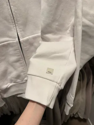 Vuori Zip Hoodie thumbnail 3
