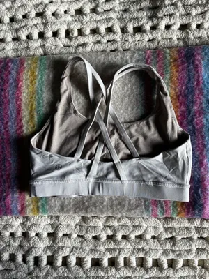 Lululemon Sports Bra thumbnail 2