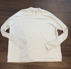 GAP Cream Ribbed Crewneck Sweater Size Medium - C11-260 thumbnail 1