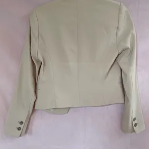 MOVING SALE!! Tan forever 21 blazer thumbnail 2