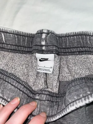 Nike sweatpants  thumbnail 8
