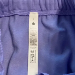 Lululemon Athletica Lavender Scuba MR Oversized Jogger Regular size L brand new thumbnail 6