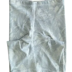Size 8 Lululemon Train Times Short 6" Inseam Eternal Wave White / White thumbnail 7