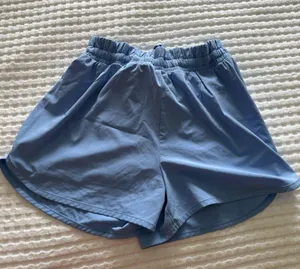 Beyond Yoga Shorts thumbnail 1
