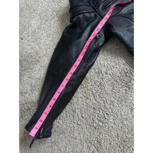 First Classics Womens L Black Leather Zip Up Motorcycle Biker Jacket Insulated thumbnail 6