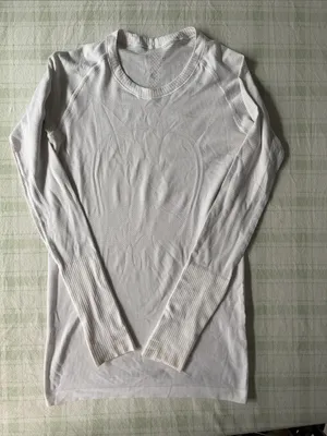 Lululemon Swiftly White Long-Sleeve Active Top thumbnail 4