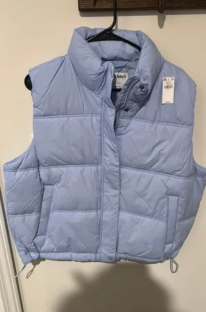 Old Navy Puffer Vest thumbnail 1