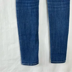 Gap True Skinny Distressed Jeans Size 0 / 25R Medium Wash EUC thumbnail 7