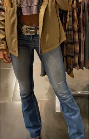 Buckle Billie BKE Jeans Bootcut  thumbnail 1