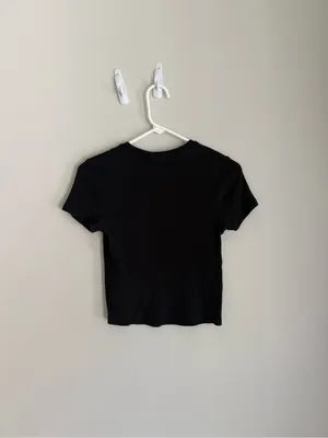 H&M Black Short Sleeve Crewneck Tee thumbnail 3