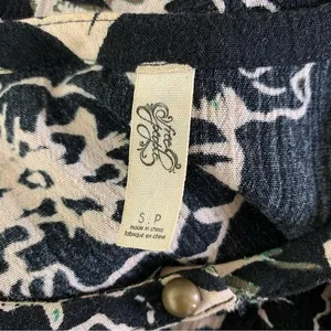 Free People Black White Floral Print Long Sleeve Tunic Top Size Small‎ thumbnail 5
