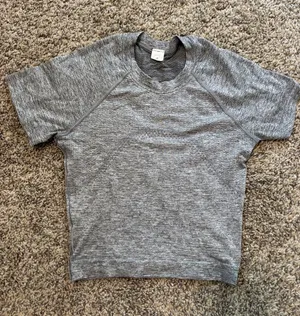 Lululemon Swiftly Tech Cropped Short-Sleeve Shirt 2.0 size 0 thumbnail 1