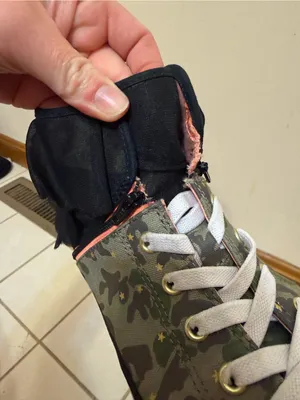 Converse | Block Party Camo Chuck Taylors size 5 thumbnail 8