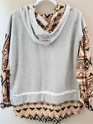 NWT Boho Aztec Western Mixed Print Pullover Hoodie Size M thumbnail 4