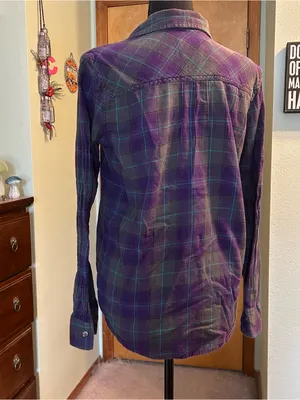 Hurley purple gray blue plaid flannel long sleeve metal stud pocket flaps size L thumbnail 3