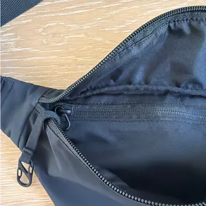 SKIMS x Nike Fanny Pack Bag Size OS in Black thumbnail 3