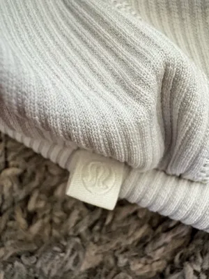 Lululemon Ribbed Softstreme thumbnail 3