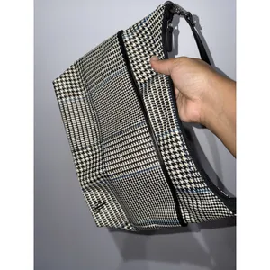 Vintage Lauren Ralph Lauren Houndstooth Zippered Purse Bag Detachable Strap M thumbnail 10