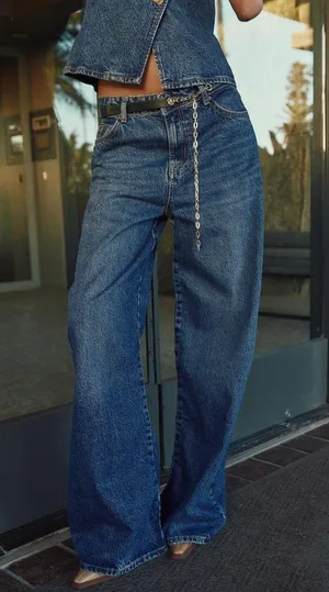 ZARA Mid-Rise Jeans thumbnail 1