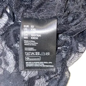 H&M Black Lace Puff Sleeve Top Sheer Romantic Coquette Going Out Blouse thumbnail 5