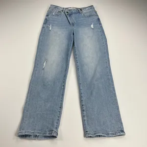 Risen High Rise Crossover Straight Leg Distressed Jeans Light Wash Size 7/28 thumbnail 13