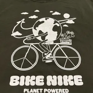 Nike Bike Nike Women’s Earth Day T Shirt White Graphic Boyfriend Tee Sz M thumbnail 4