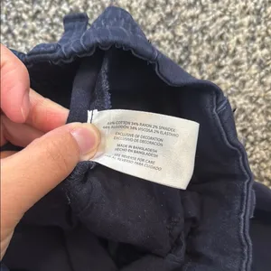 GAP Womens's Deep Blue pants thumbnail 4