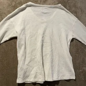 NWT Gap Maternity Shirt Womens Large Cream Waffle Knit Long Sleeve Thermal Scoop thumbnail 3