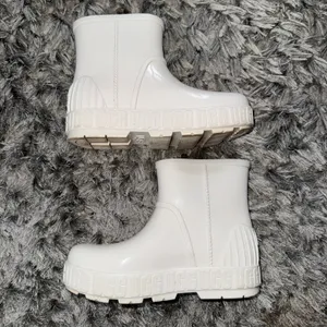 UGG Drizlita Rain Boots Women 5 White Waterproof Rubber Ankle Sheepskin Insole‎ thumbnail 3