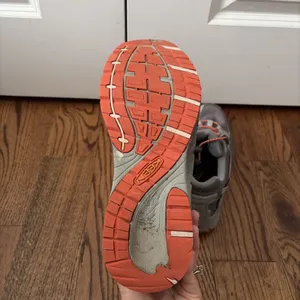 Keen Women's Versatrail Waterproof Hiking Shoes Shark/Tiger Lily Sz 10 US thumbnail 5