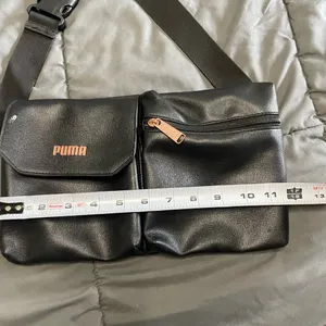 Womans Puma Fanny pack waist purse bag thumbnail 6