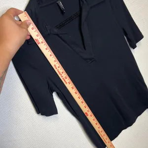 American Giant Women Black Ribbed V-Neck Polo Short Sleeve Shirt Size M thumbnail 4