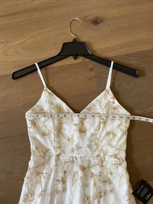 Starleena Cream and Taupe Floral Embroidered Bodycon Midi Dress Size Small NWT thumbnail 13