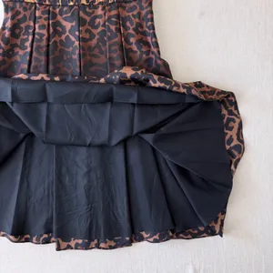 Alfani Womens 100%‎ Silk Leopard Print V-Neck Pleated A-Line Dress Brown Black 8 thumbnail 4