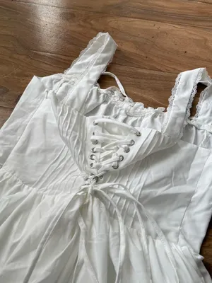 White Lace thumbnail 5
