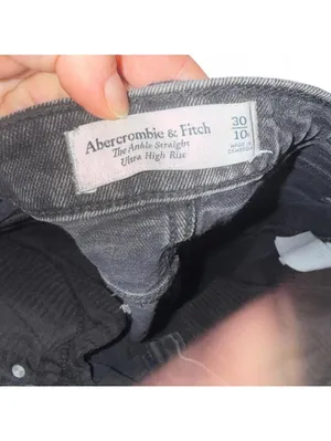 Abercrombie & Fitch Ultra High Rise Ankle Straight Jean thumbnail 5