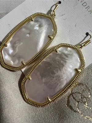 Kendra Scott Gold & Mother-of-Pearl Drop Earrings - White & Gold thumbnail 2