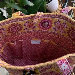 VERA BRADLEY QUILTED TOTE BAG thumbnail 4