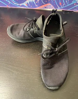 New Balance Black Mesh Lace-Up Sneakers thumbnail 1