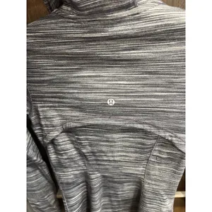 Lululemon Hooded Define Jacket *Nulu Womens 4‎ thumbnail 3