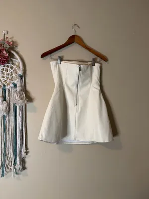 WeWoreWhat Strapless Peplum Mini Dress in Ecru Size 4 thumbnail 4