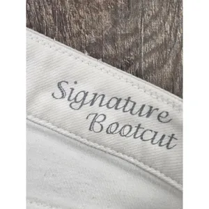Henry + Belle Signature Bootcut White Women's Jeans Size 28 thumbnail 3