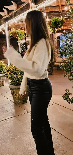 Vestique backless sweater thumbnail 2