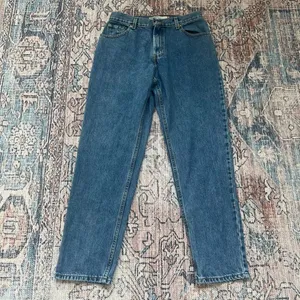 Vintage LEVI’s 550 High Rise Relaxed Fit Tapered Leg Mom Jeans Blue Size 10 thumbnail 4