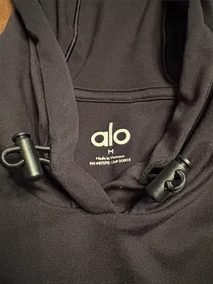 ALO Alosoft Hooded Runner Black Lightweight Hoodie thumbholes black Size M EUC thumbnail 4